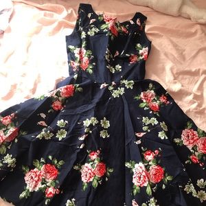 Chicanery Floral 1950s Cotton Vintage Floral Dress